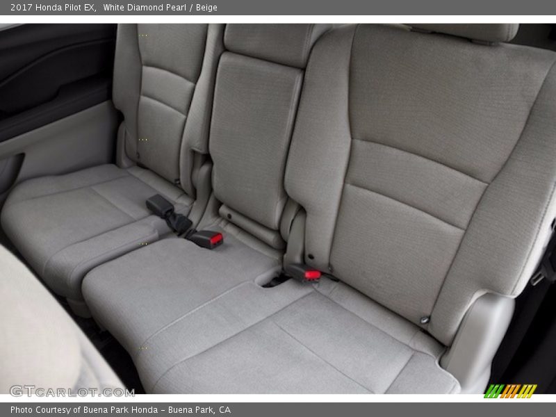 White Diamond Pearl / Beige 2017 Honda Pilot EX