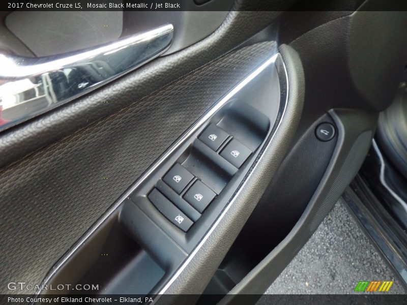 Mosaic Black Metallic / Jet Black 2017 Chevrolet Cruze LS