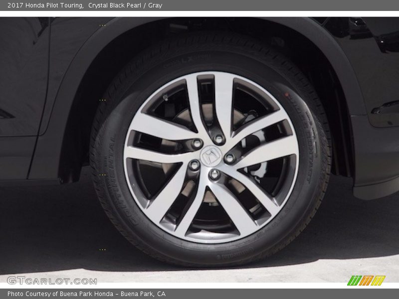 Crystal Black Pearl / Gray 2017 Honda Pilot Touring