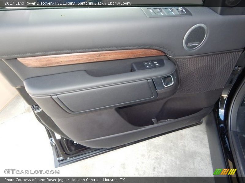 Santorini Black / Ebony/Ebony 2017 Land Rover Discovery HSE Luxury