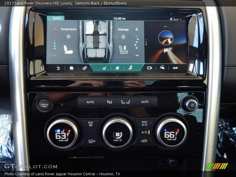 Santorini Black / Ebony/Ebony 2017 Land Rover Discovery HSE Luxury