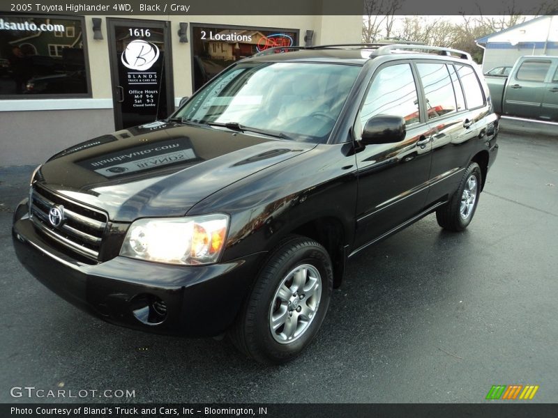 Black / Gray 2005 Toyota Highlander 4WD