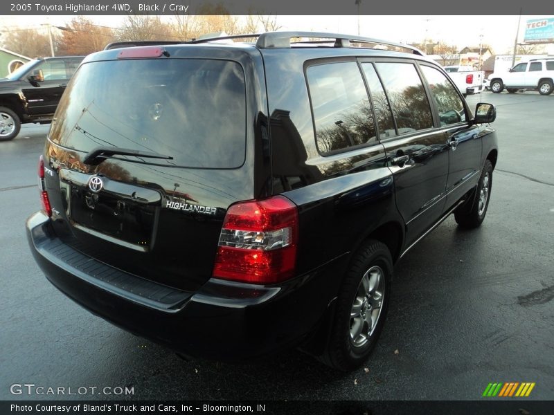 Black / Gray 2005 Toyota Highlander 4WD