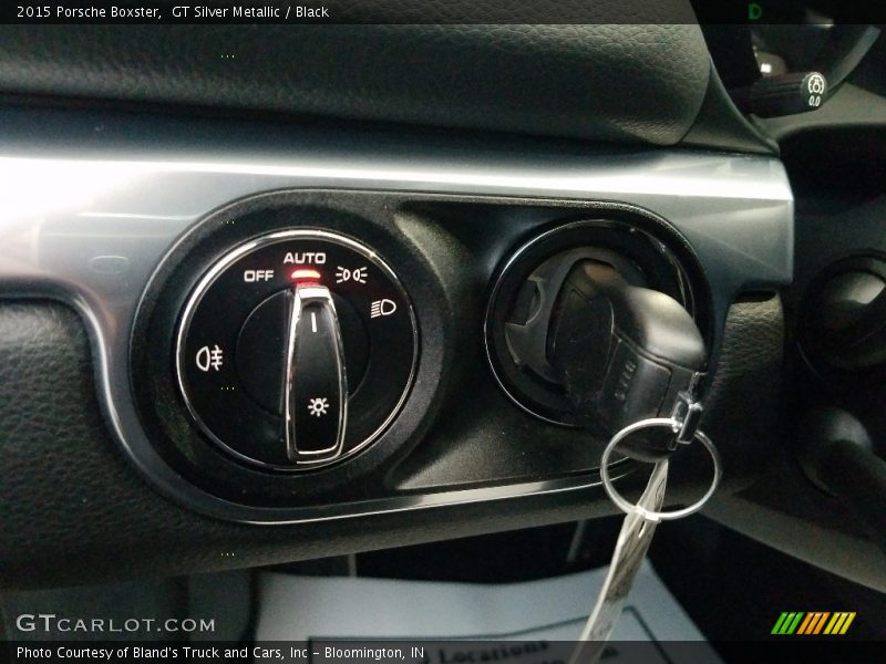 GT Silver Metallic / Black 2015 Porsche Boxster