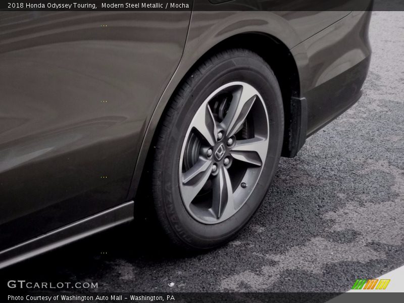 Modern Steel Metallic / Mocha 2018 Honda Odyssey Touring