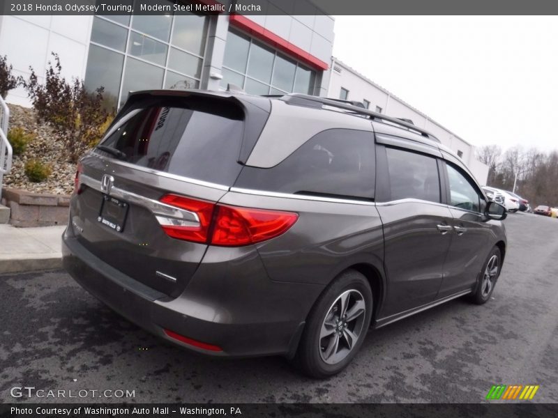 Modern Steel Metallic / Mocha 2018 Honda Odyssey Touring