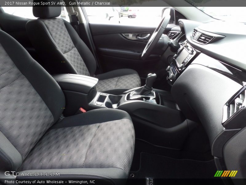 Gun Metallic / Charcoal 2017 Nissan Rogue Sport SV AWD