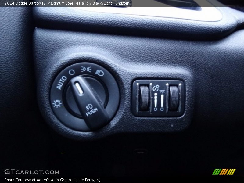 Maximum Steel Metallic / Black/Light Tungsten 2014 Dodge Dart SXT
