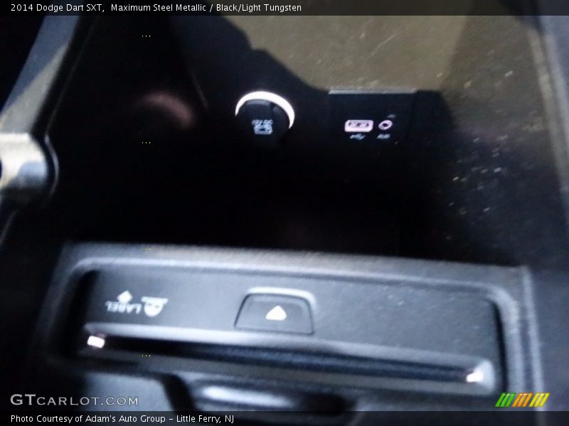 Maximum Steel Metallic / Black/Light Tungsten 2014 Dodge Dart SXT