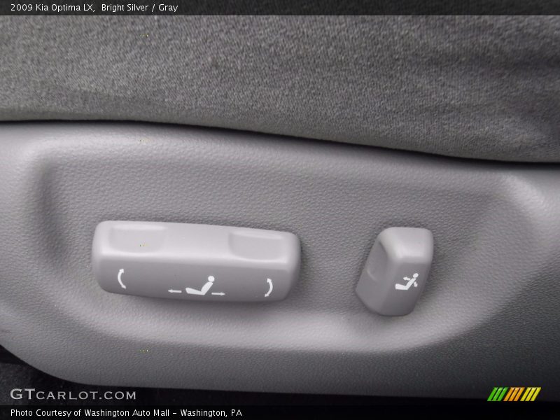 Bright Silver / Gray 2009 Kia Optima LX