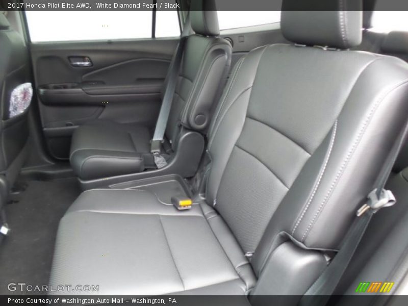 White Diamond Pearl / Black 2017 Honda Pilot Elite AWD