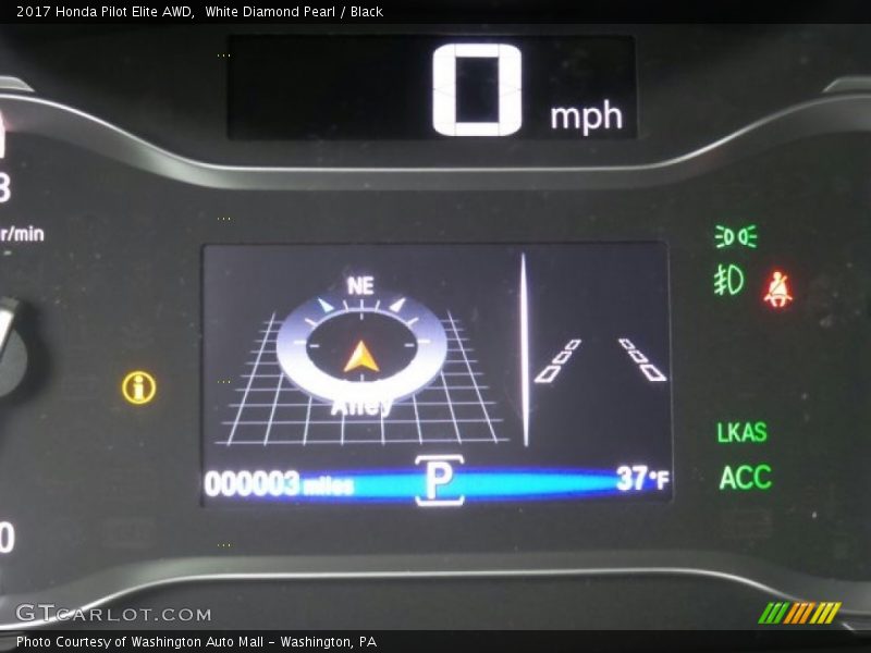 White Diamond Pearl / Black 2017 Honda Pilot Elite AWD