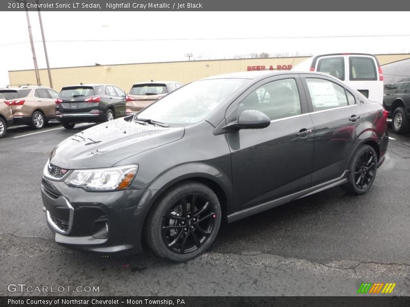 Front 3/4 View of 2018 Sonic LT Sedan