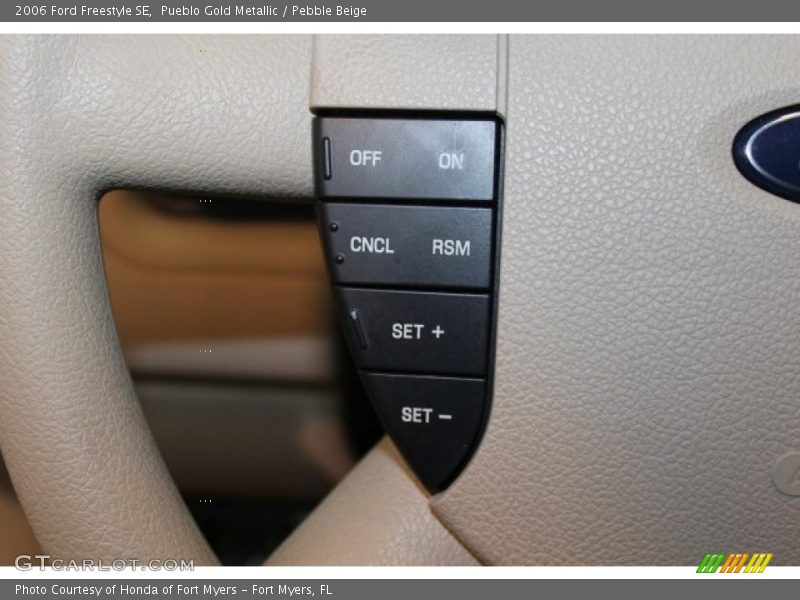 Pueblo Gold Metallic / Pebble Beige 2006 Ford Freestyle SE