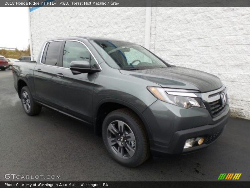 Front 3/4 View of 2018 Ridgeline RTL-T AWD