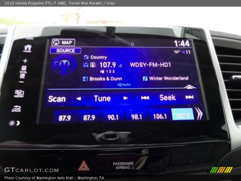 Forest Mist Metallic / Gray 2018 Honda Ridgeline RTL-T AWD