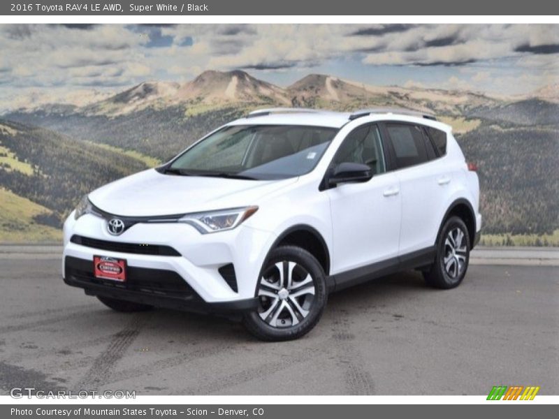 Super White / Black 2016 Toyota RAV4 LE AWD