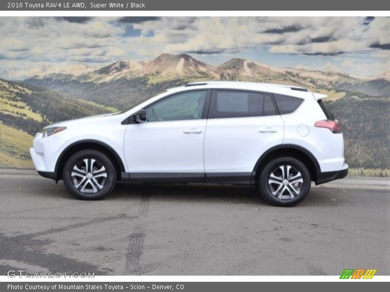 Super White / Black 2016 Toyota RAV4 LE AWD