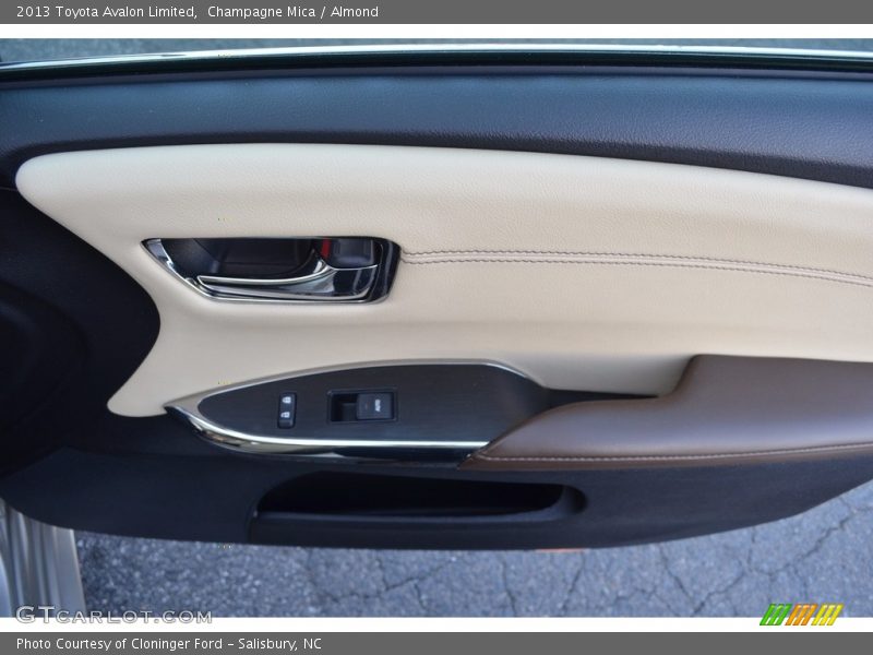 Champagne Mica / Almond 2013 Toyota Avalon Limited