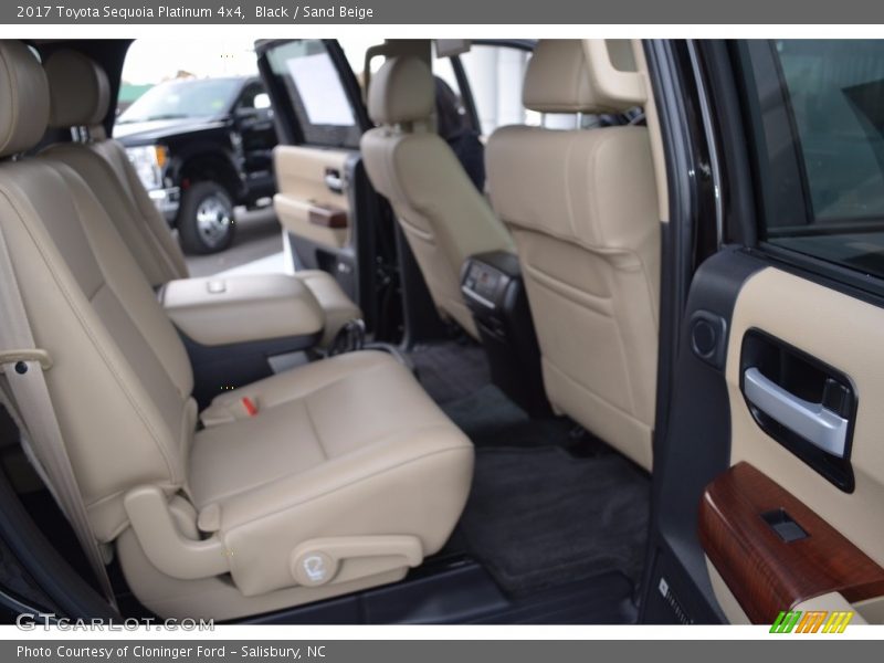 Black / Sand Beige 2017 Toyota Sequoia Platinum 4x4