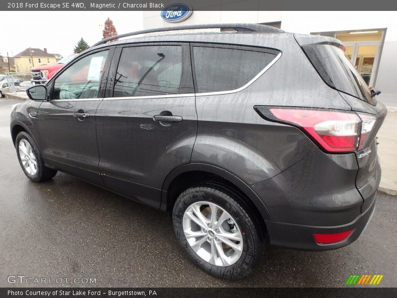 Magnetic / Charcoal Black 2018 Ford Escape SE 4WD