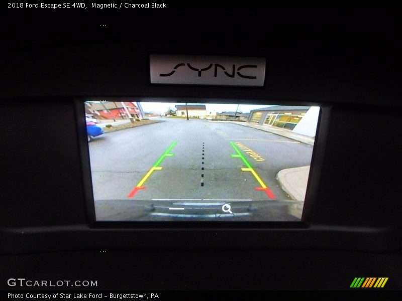 Magnetic / Charcoal Black 2018 Ford Escape SE 4WD