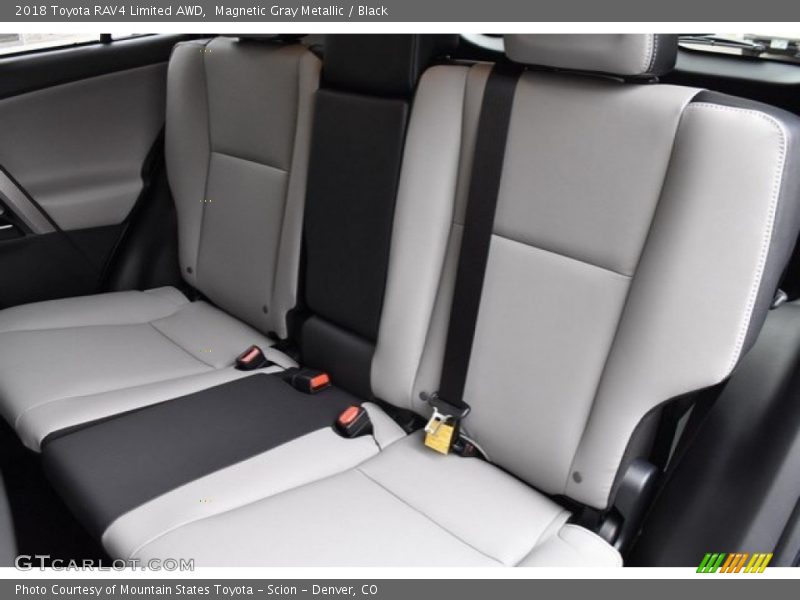 Magnetic Gray Metallic / Black 2018 Toyota RAV4 Limited AWD