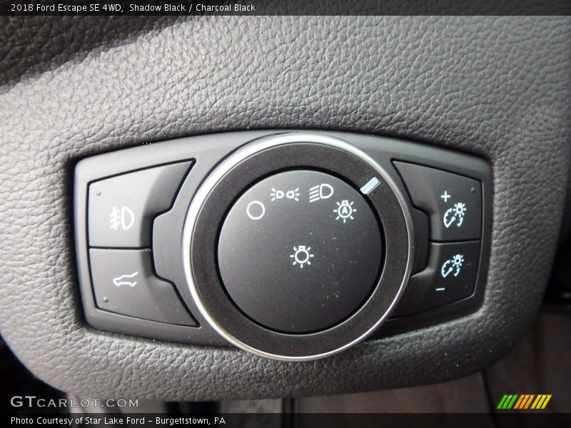 Shadow Black / Charcoal Black 2018 Ford Escape SE 4WD