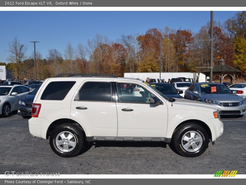 Oxford White / Stone 2012 Ford Escape XLT V6