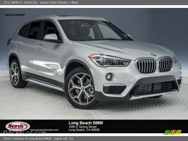Glacier Silver Metallic / Black 2017 BMW X1 sDrive28i
