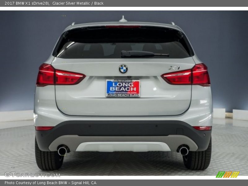 Glacier Silver Metallic / Black 2017 BMW X1 sDrive28i