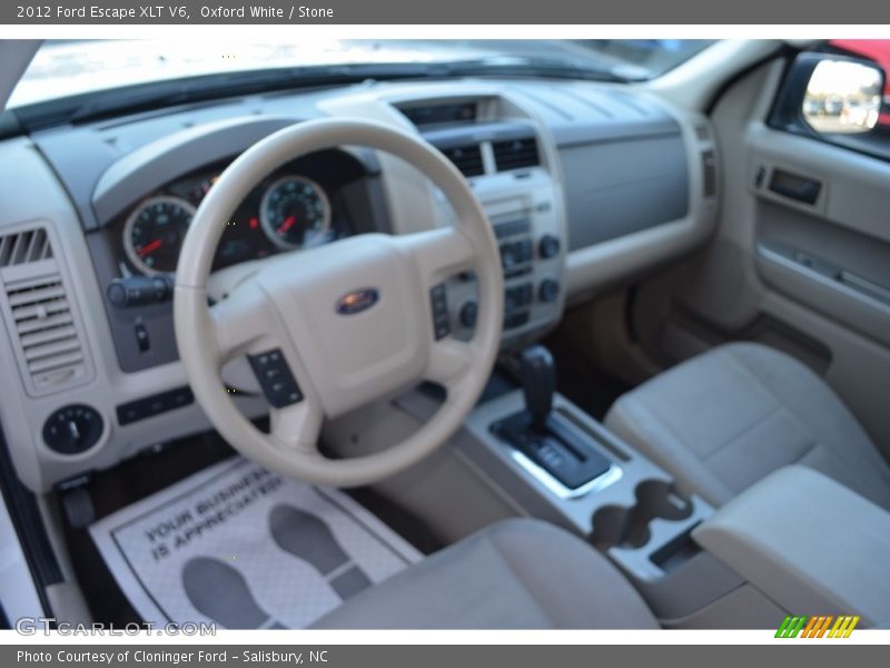 Oxford White / Stone 2012 Ford Escape XLT V6