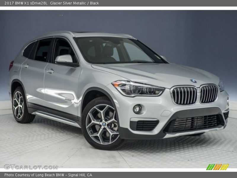 Glacier Silver Metallic / Black 2017 BMW X1 sDrive28i