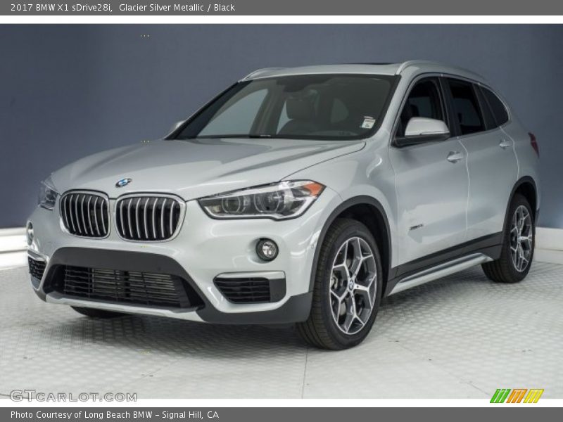 Glacier Silver Metallic / Black 2017 BMW X1 sDrive28i