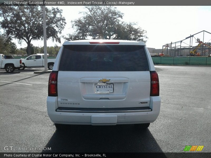 Iridescent Pearl Tricoat / Cocoa/­Mahogany 2018 Chevrolet Suburban Premier 4WD