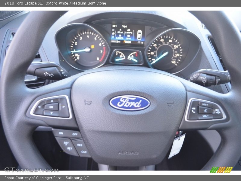 Oxford White / Medium Light Stone 2018 Ford Escape SE