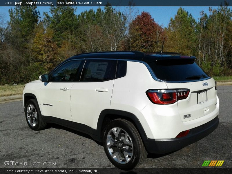 Pearl White Tri–Coat / Black 2018 Jeep Compass Limited