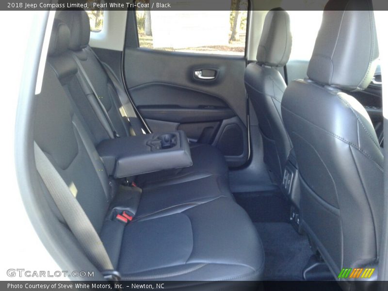 Pearl White Tri–Coat / Black 2018 Jeep Compass Limited