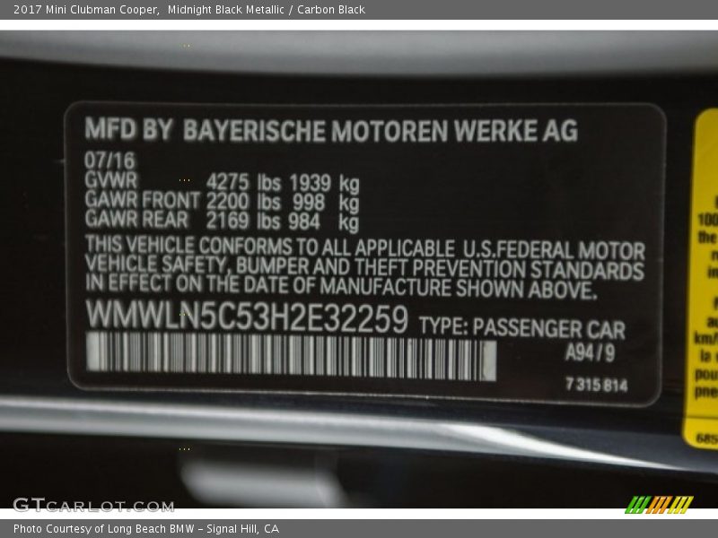 Midnight Black Metallic / Carbon Black 2017 Mini Clubman Cooper