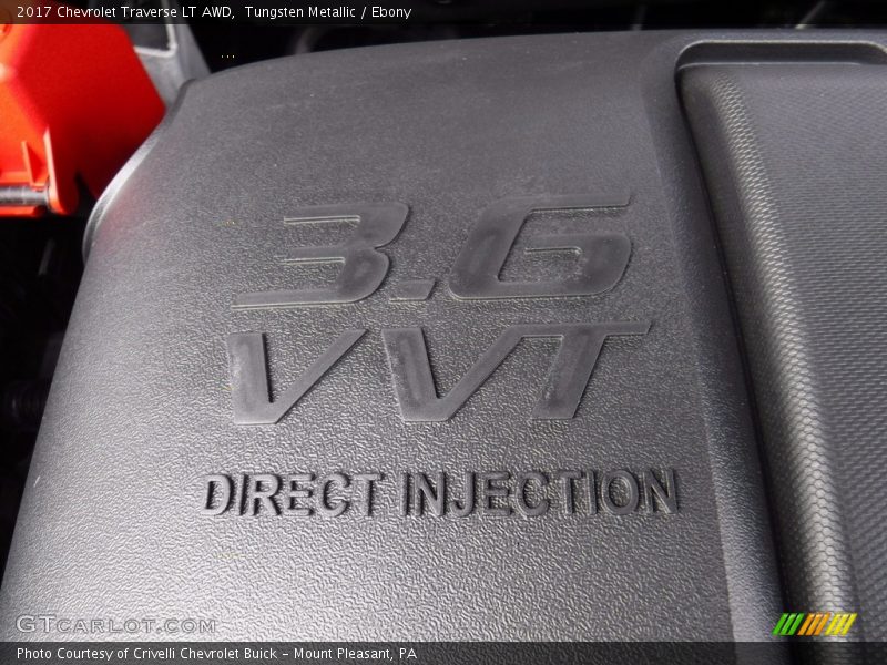 Tungsten Metallic / Ebony 2017 Chevrolet Traverse LT AWD