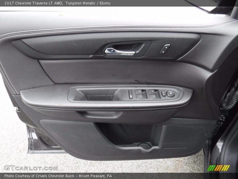 Tungsten Metallic / Ebony 2017 Chevrolet Traverse LT AWD