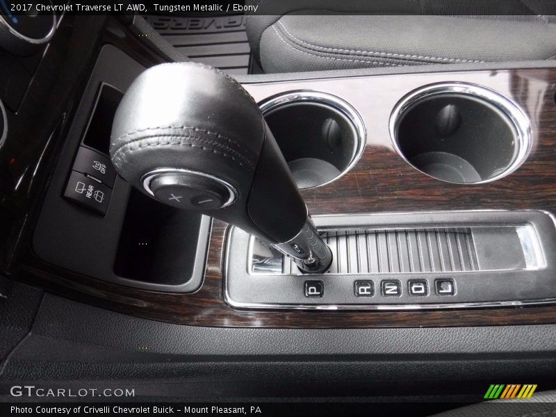 Tungsten Metallic / Ebony 2017 Chevrolet Traverse LT AWD