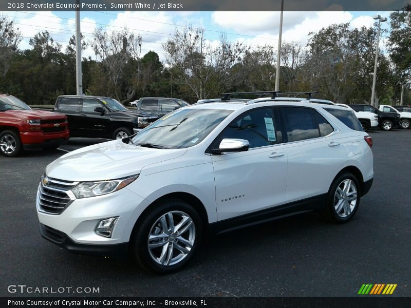 Front 3/4 View of 2018 Equinox Premier