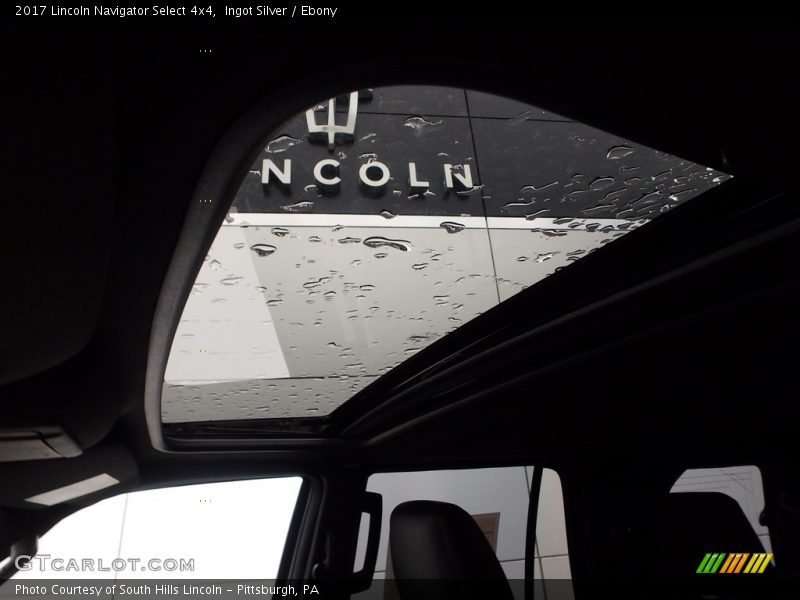Ingot Silver / Ebony 2017 Lincoln Navigator Select 4x4