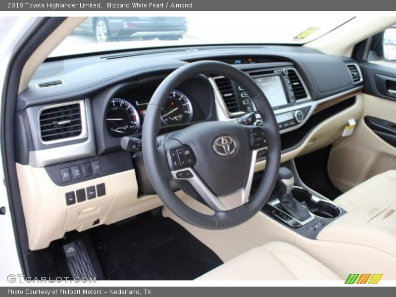 Blizzard White Pearl / Almond 2018 Toyota Highlander Limited