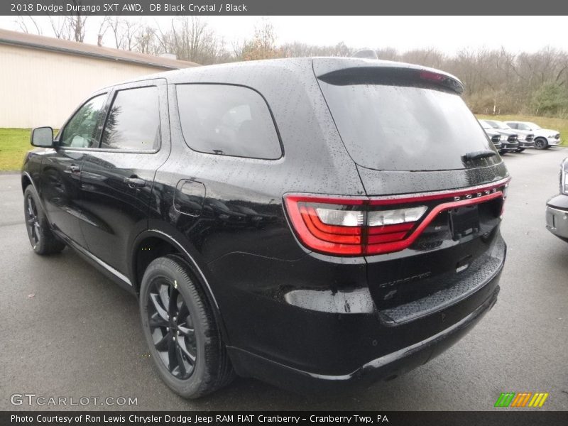DB Black Crystal / Black 2018 Dodge Durango SXT AWD