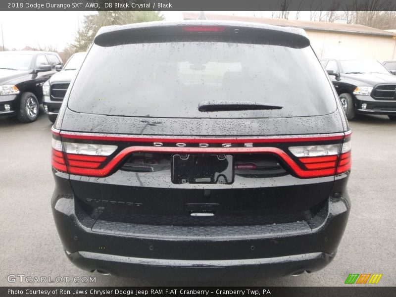 DB Black Crystal / Black 2018 Dodge Durango SXT AWD