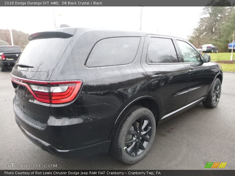 DB Black Crystal / Black 2018 Dodge Durango SXT AWD