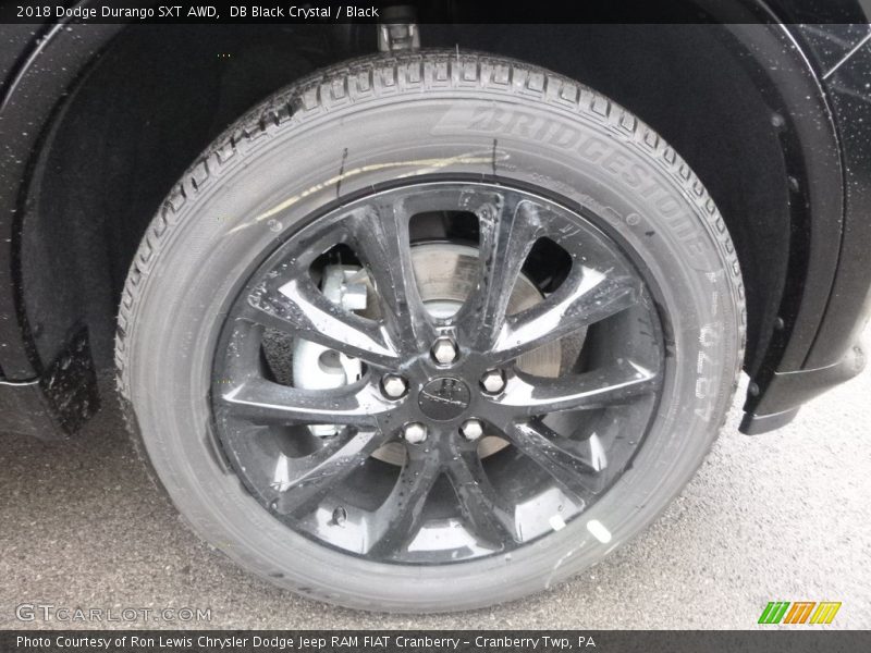 DB Black Crystal / Black 2018 Dodge Durango SXT AWD