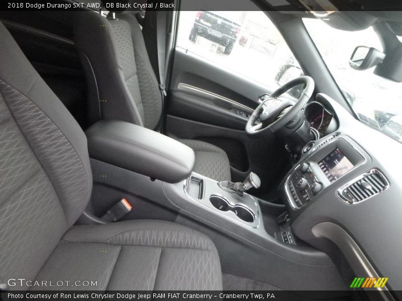 DB Black Crystal / Black 2018 Dodge Durango SXT AWD